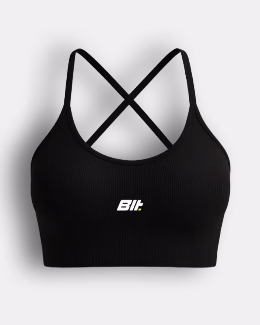 foto del top da donna Builtdifferent